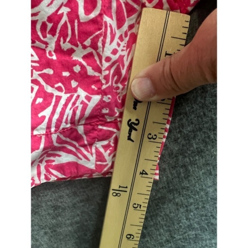 Lilly Pulitzer Pink White Giraffe Print Shorts Womens Casual Summer Tropical - Picture 8 of 12